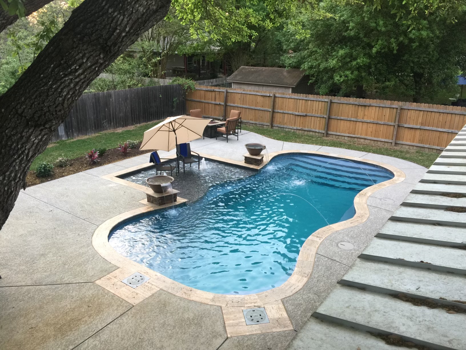 Fiberglass Pools, Greenville, NC Barrier Reef Fiberglass Pools, LLC.