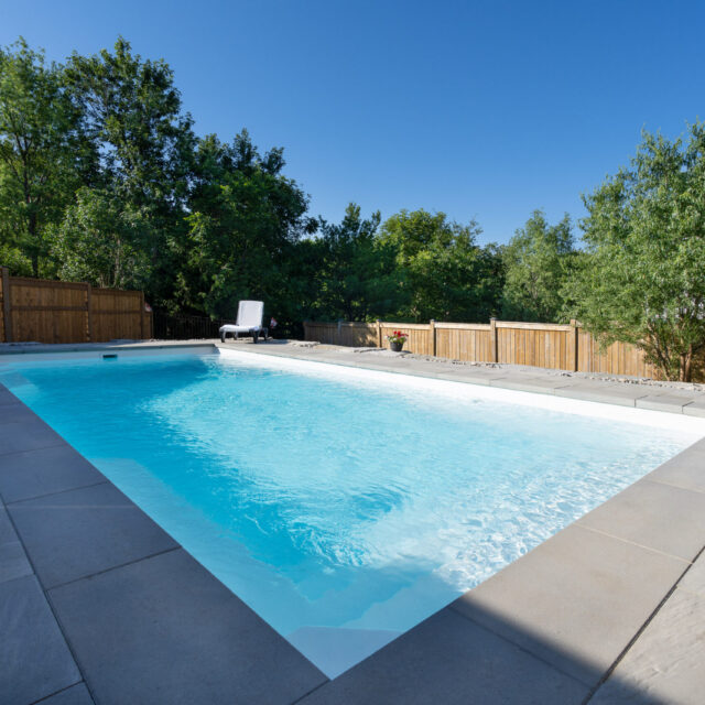 Laguna in Arctic Shimmer