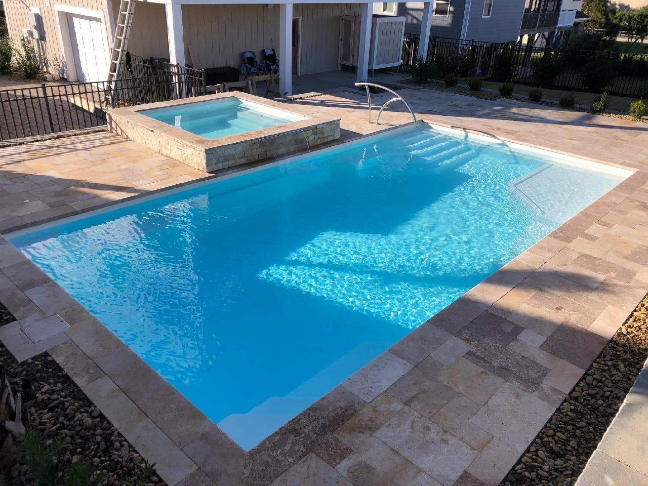 Fiberglass Pools, Eads, TN Barrier Reef Fiberglass Pools, LLC.