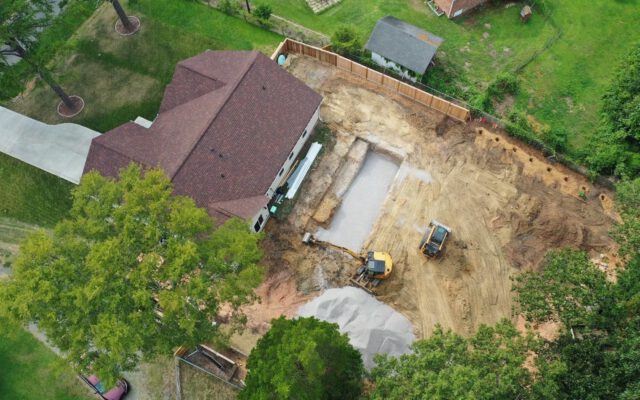 What to Know about a Fiberglass Pool Installation