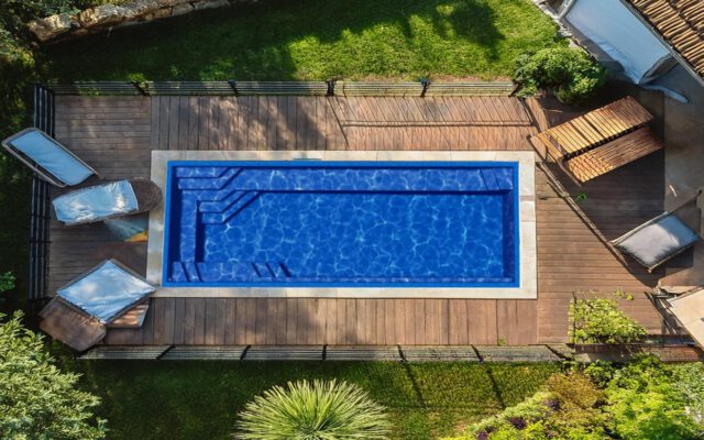 The Benefits of Fiberglass Plunge Pools