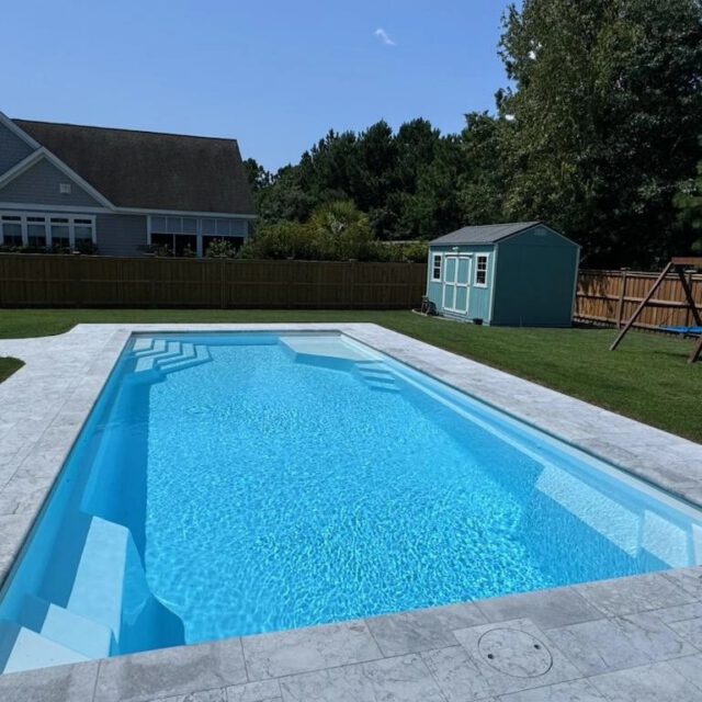 Outback Dundee in Arctic shimmer pool (1)