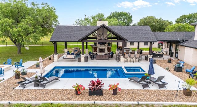 Castaway in Aquamarine